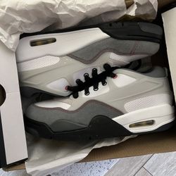 Jordan 4 RM big Kids 