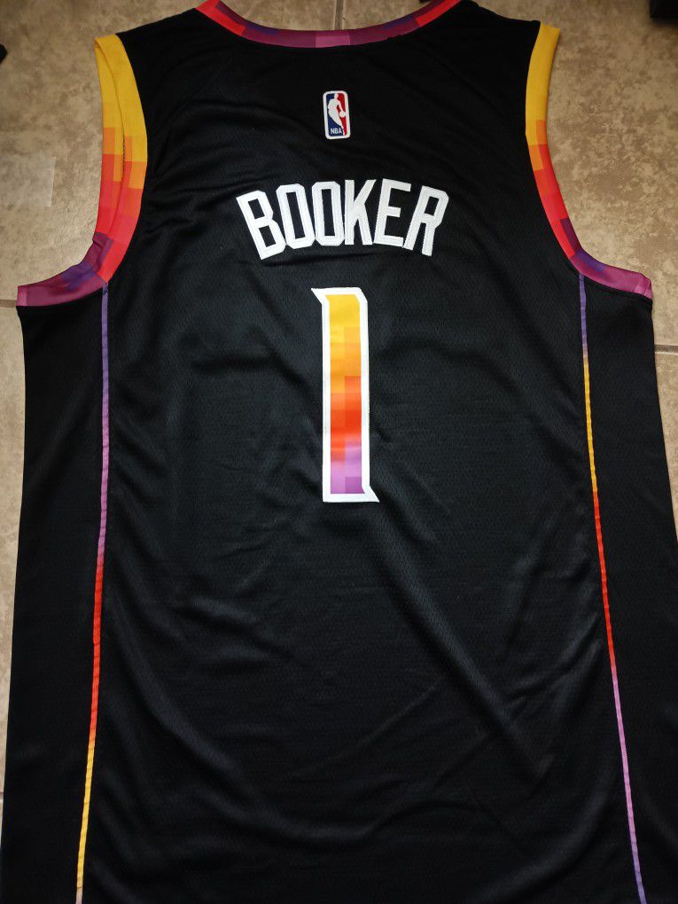 Devin Booker Phoenix Suns Jersey  New Men's XL for Sale in Sacramento, CA  - OfferUp