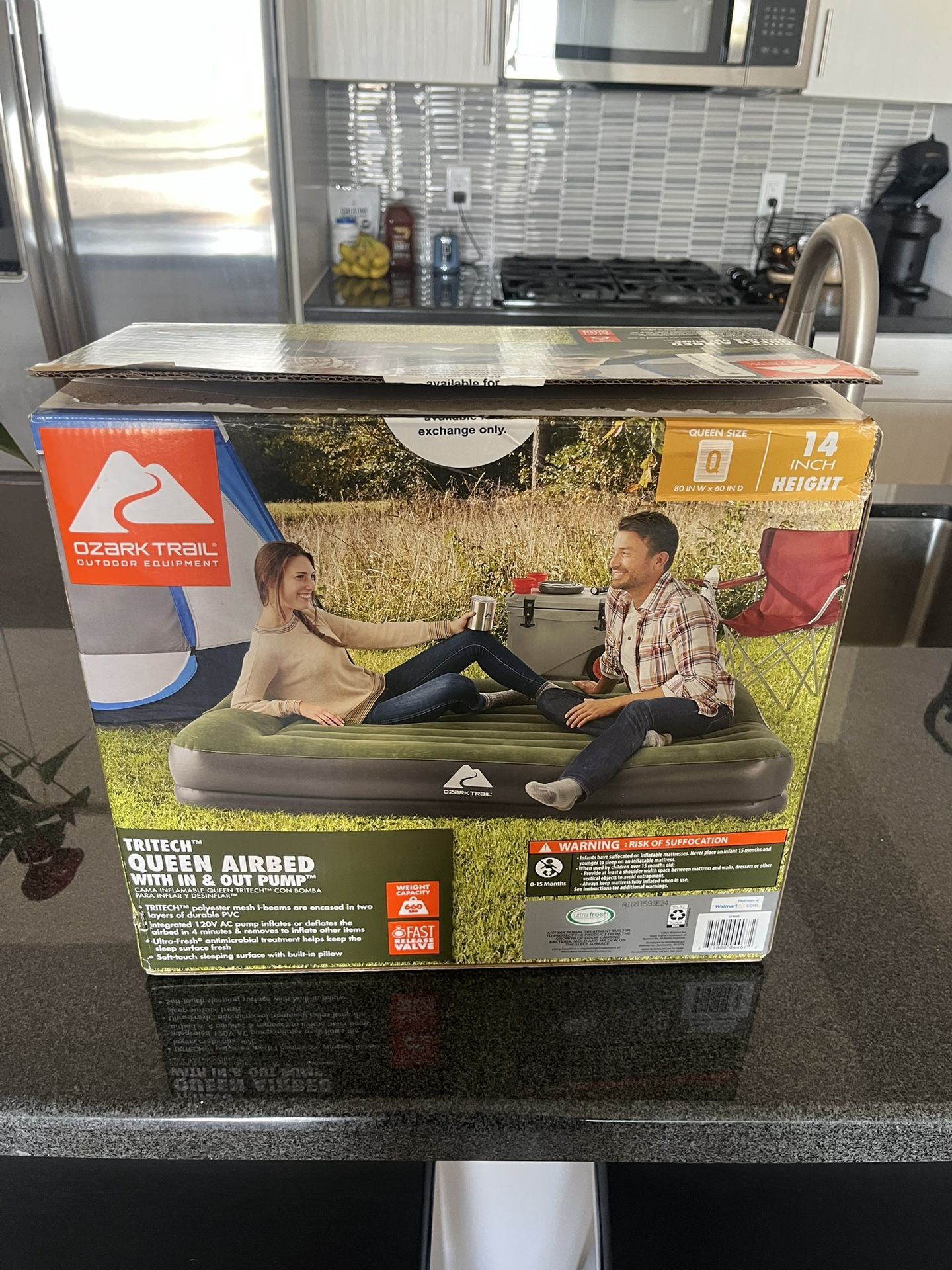 Tritech Queen Airbed With In & Out Pump
