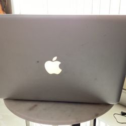 Apple Laptop Grey