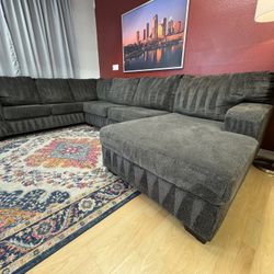 Ashley Ballinasloe - Sectional Couch w/ Chaise  (Delivery Available)