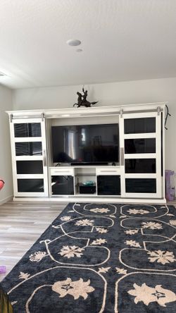 White Entertainment Center W/lights
