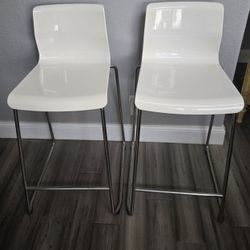 White counter height stool, set of 2