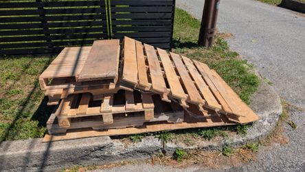 Free pallets