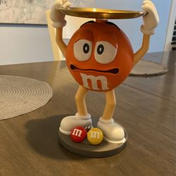 M&M Collectibles