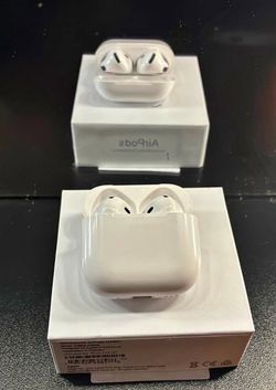 AirPods 4