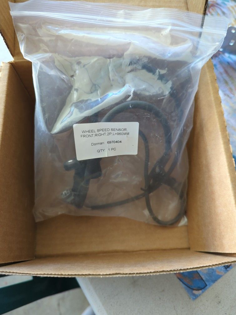 Wheel Speed Sensor Front Right 960mm Dorman: (contact info removed)