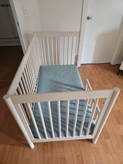 Babyletto 4 in 1 convertible crib