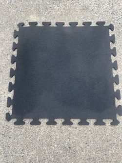 Fit lock rubber tiles