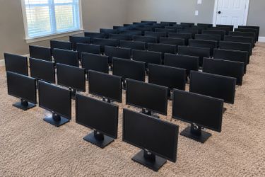 400 Dell Computer Monitors