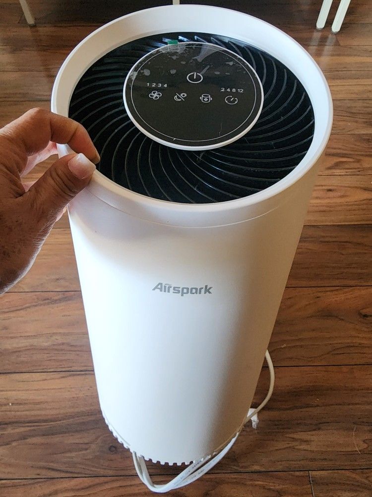 Air Purifier, Excellent Condition