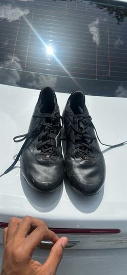 New balance cleats