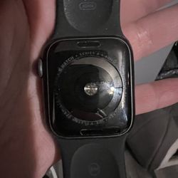 Apple Watch 4 