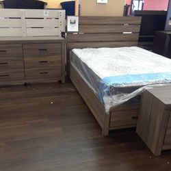3 Piece Queen Bedroom Set Queen Bed Frame Dresser And Nightstand