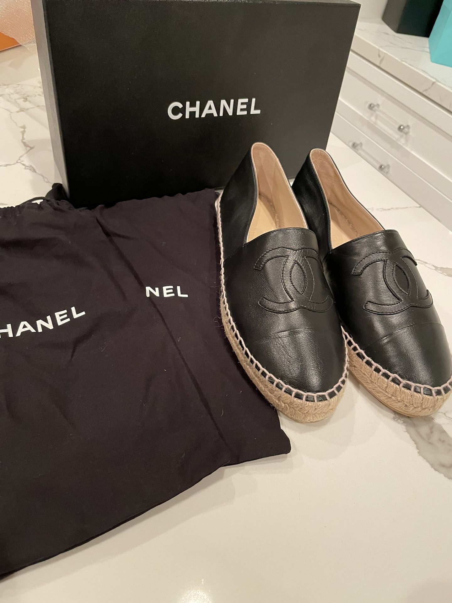 Authentic Chanel Espadrilles Size 39 Brand New for Sale in San