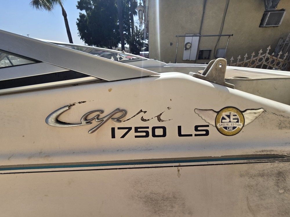 Capri Bayliner 1750 LS SE US Marines