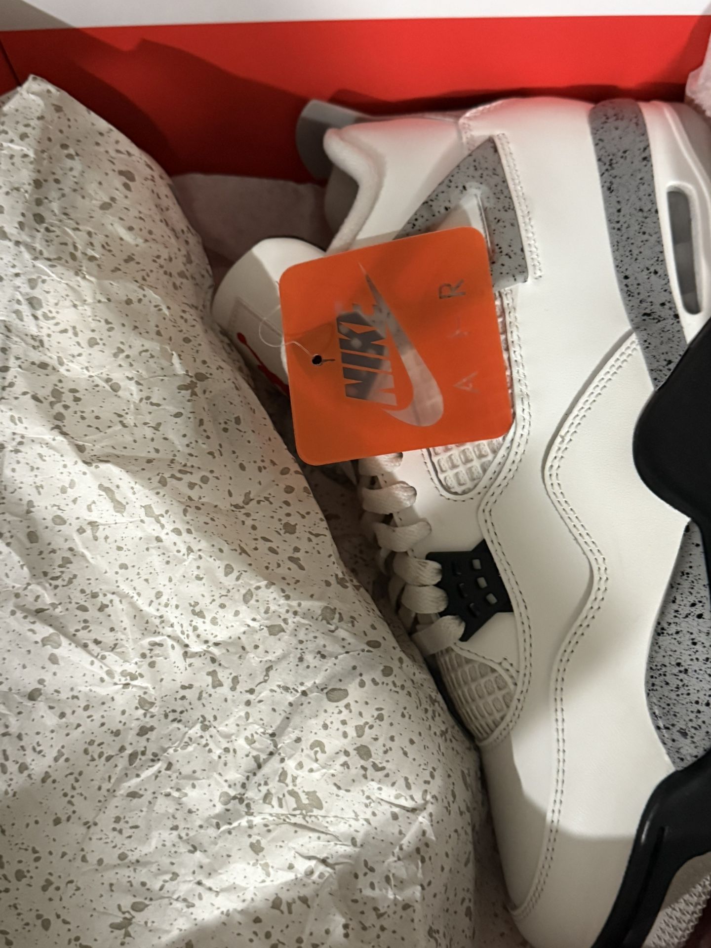 Jordan 4 “Cement”
