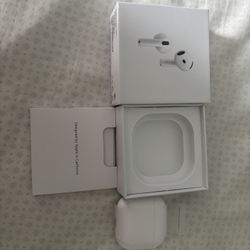 Airpods 4th Gen