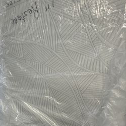 Full Mattress: 6” Memory Foam