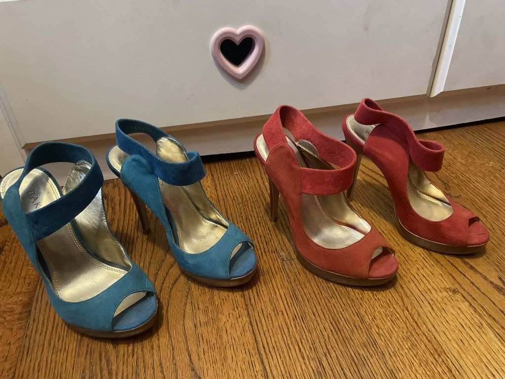 BCBG Red & Blue Heels- Size 7