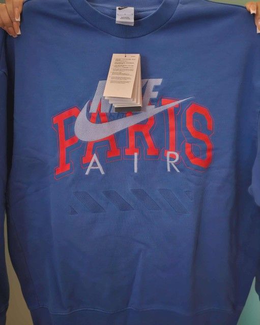 Nike Sweaters