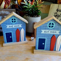 Target Bullseye Surf Shack Figurine