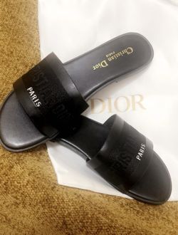 Sandals C-D