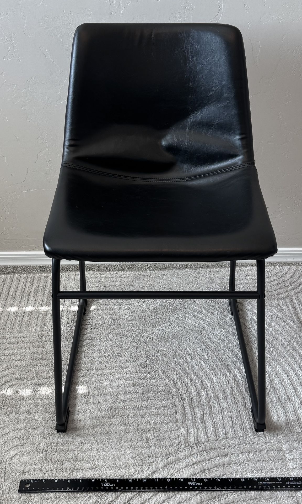 Black Office/Desk/lounge Chair