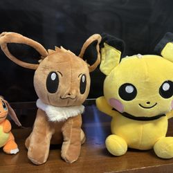 3 pcs Pokemon Plushies 10$