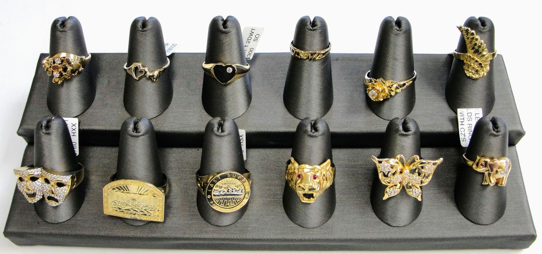 ALL GOLD RINGS ON SALE AT HALF PRICE!