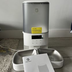 Automatic Cat Feeder Food Dispenser for 2 Cats, 5L 