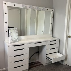 Make Up Vanity Desk❗️