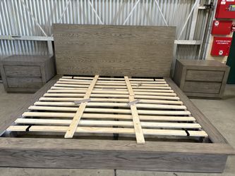 Goodwin 4 Piece King Bedroom Set. Pre Loved. 