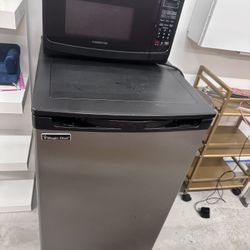 Small Fridge 