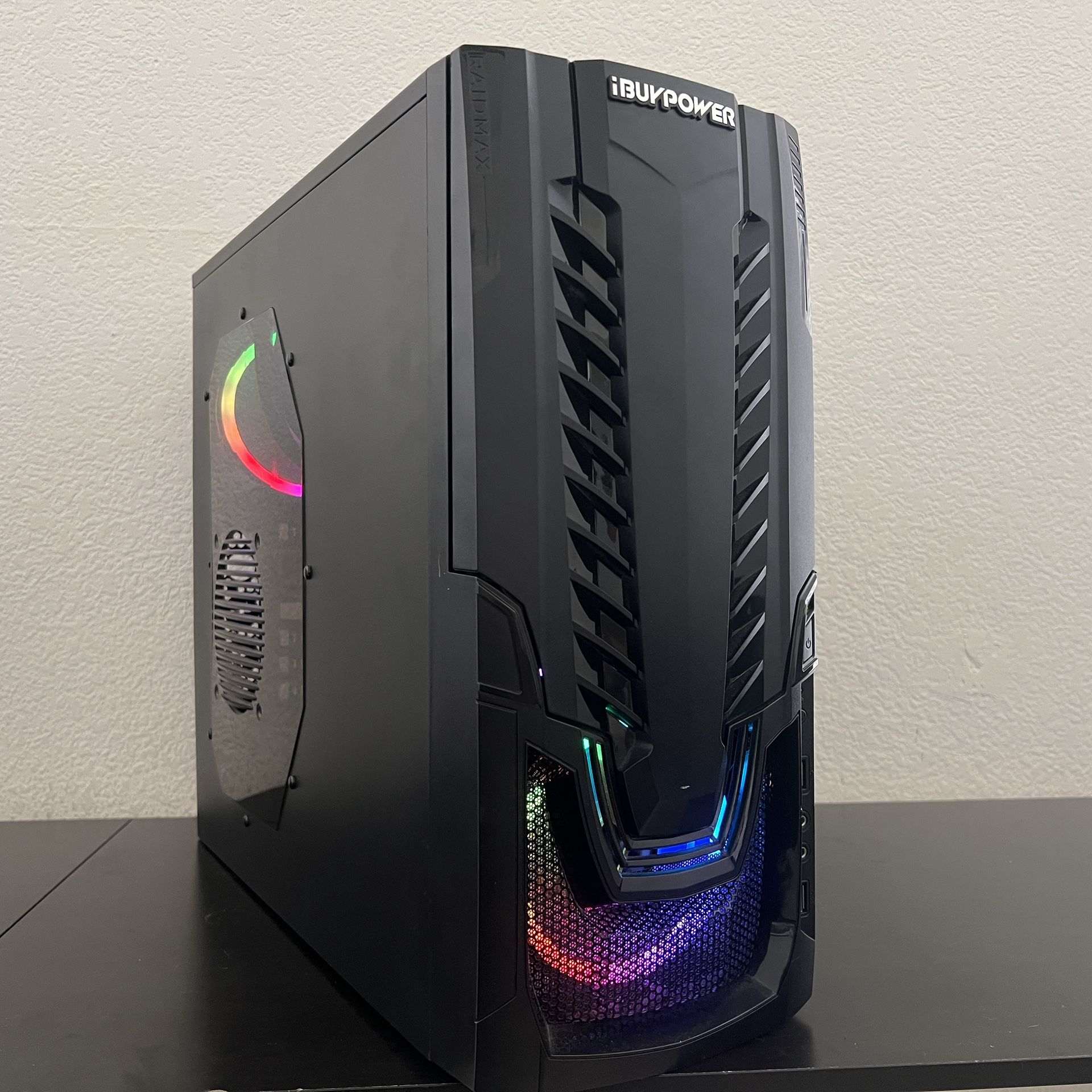 FAST Entry Level Liquid Cooled Gaming PC Computer (i5-4690K, GTX 970, 24GB RAM, 120GB SSD + 500GB HDD)