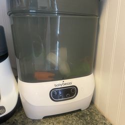 Baby  brezza bottle warmer
