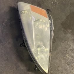 OEM Headlight from 2006 Honda Accord EX