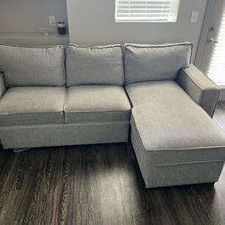 *Free Delivery* Grey L Shape Sectional w/ Pullout Bed and Storage