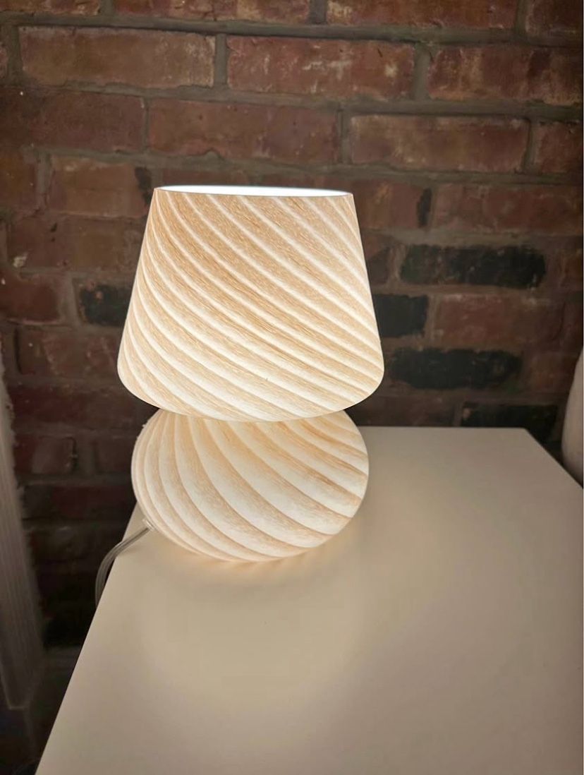 Desk & Lamp Bundle