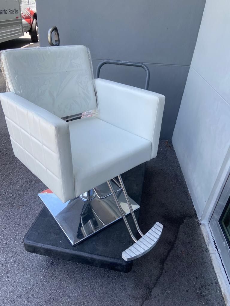 Hairdresser Chair