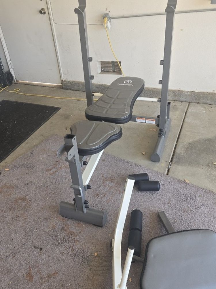 Weight Bench With Leg Press