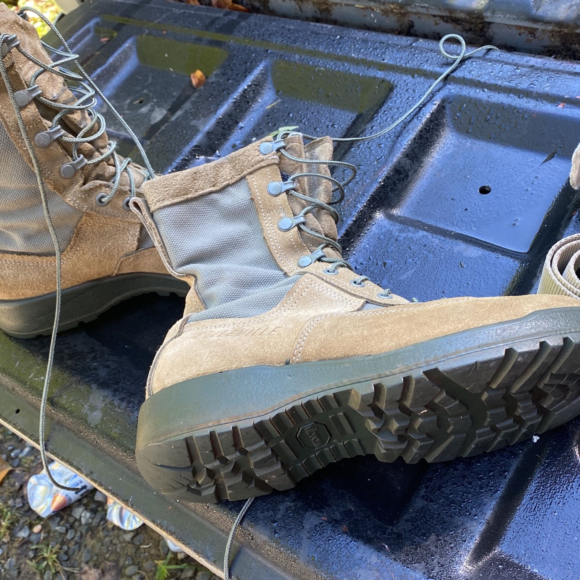 Belleville Boots Size7 90 Dollars