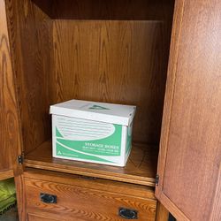 Dresser Excellent Conditions 