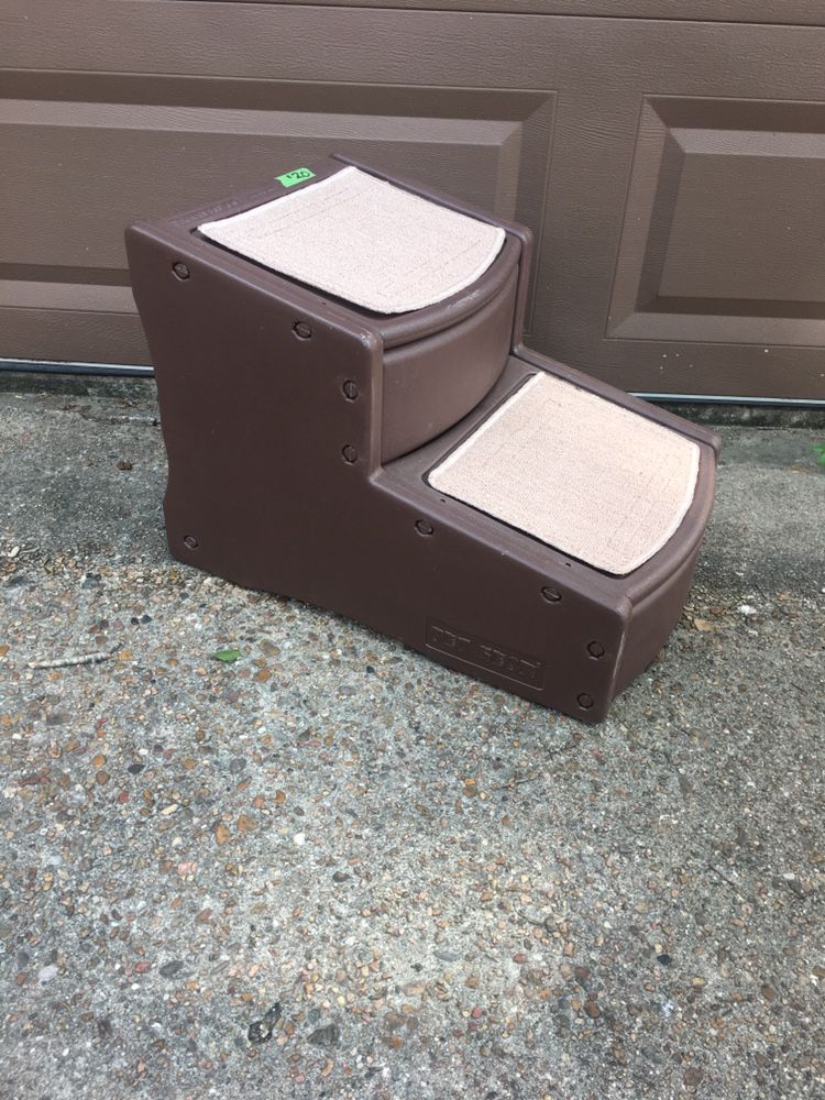 DOG STEPS