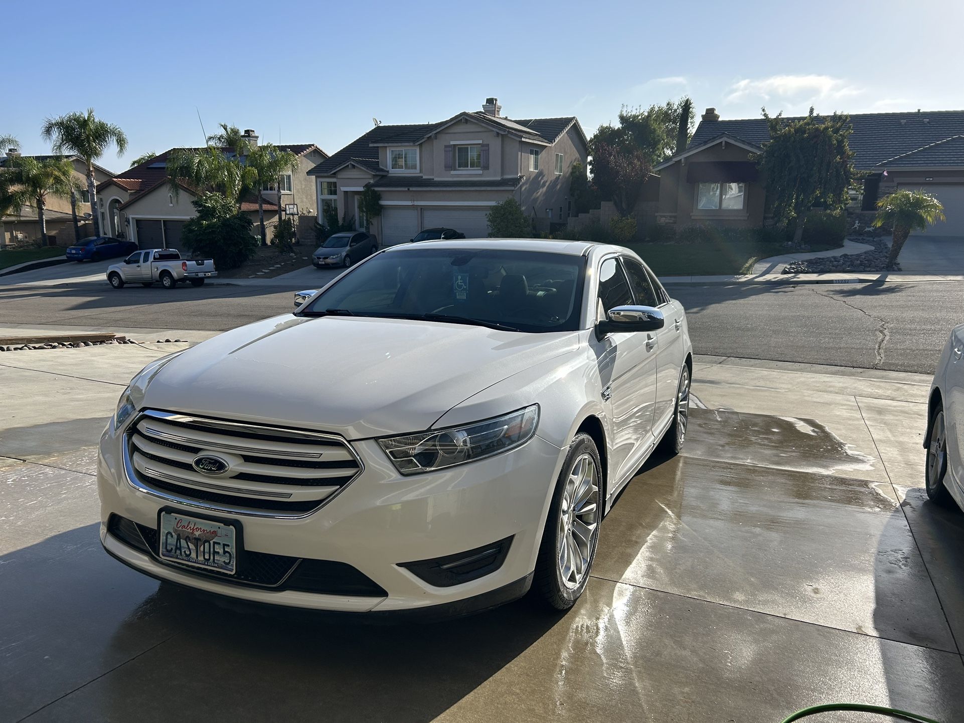 2016 Ford Taurus