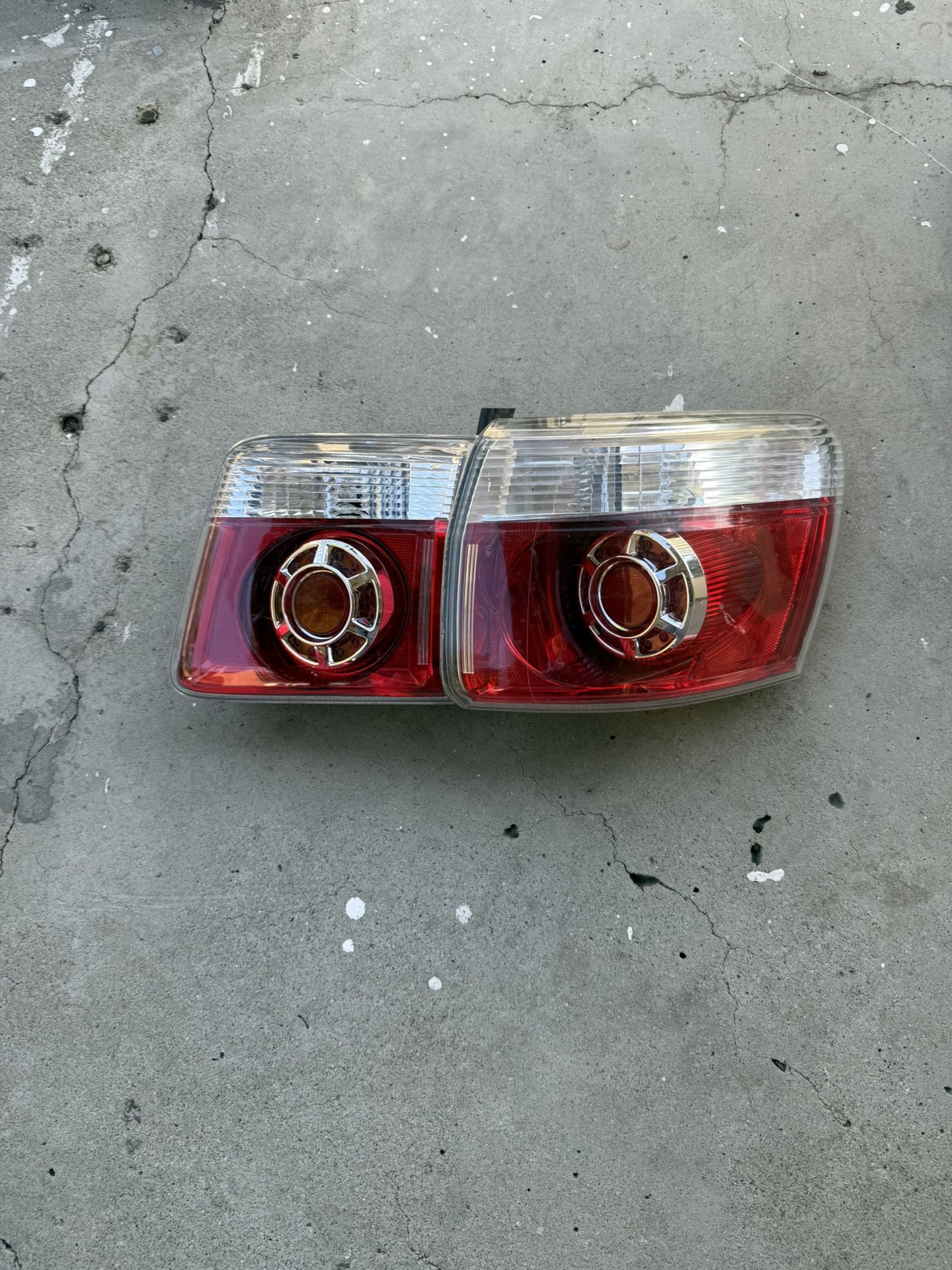 GMC Acadia Taillights 2007-2012