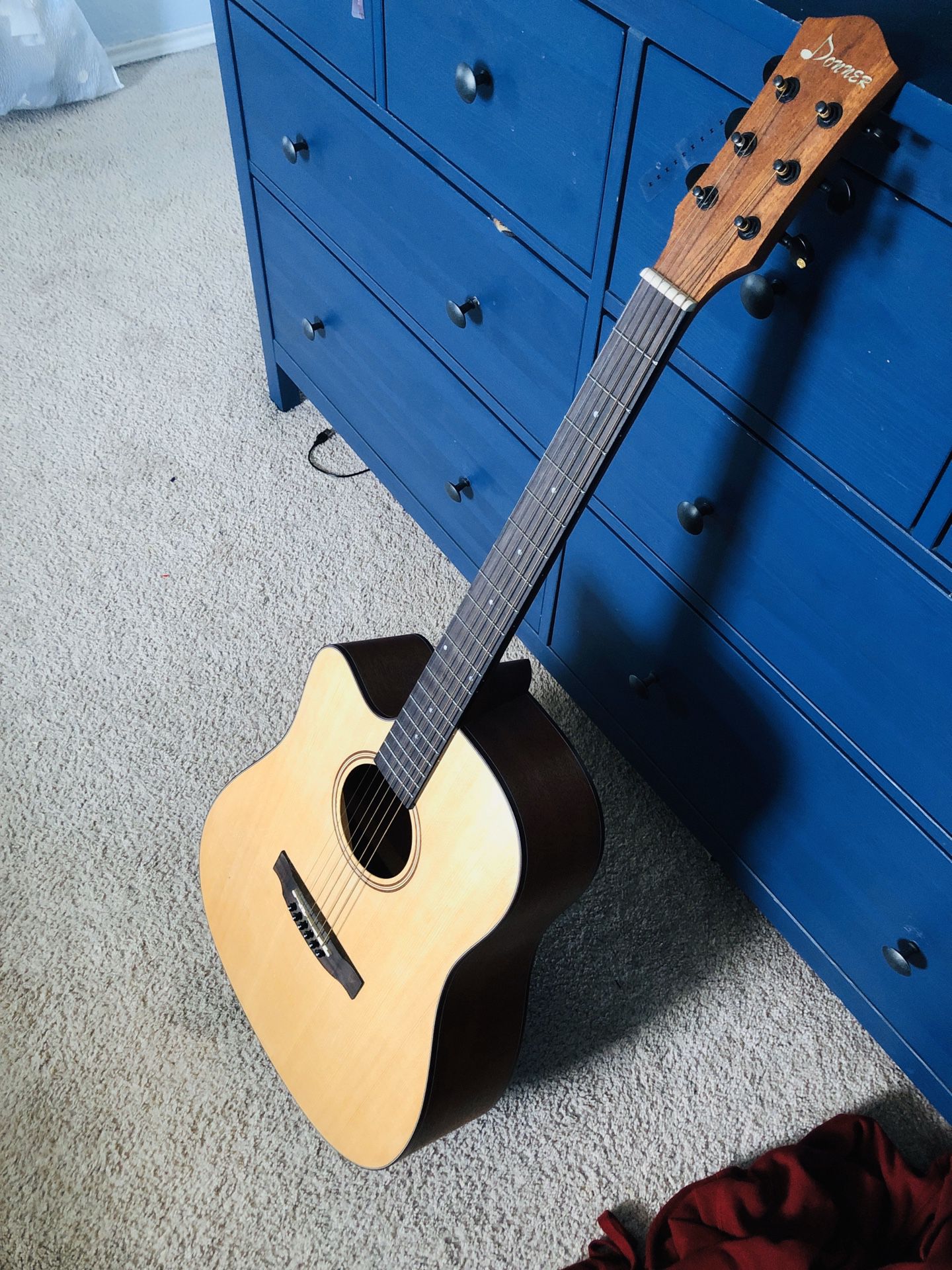 Donner Left-Handed Acoustic Guitar