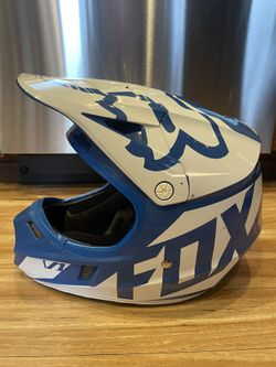 Youth Fox V1 MX Helmet