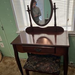 Beautiful Antique Desk And Chair— Great Condition 