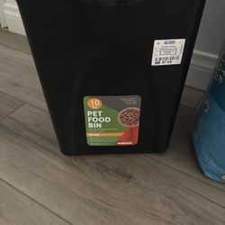 Pet Food Bin